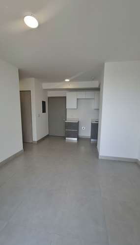 Nuevo apto en Condominio Skyhouse, San Sebastián/ Balcón con linda vista - Imagen 2