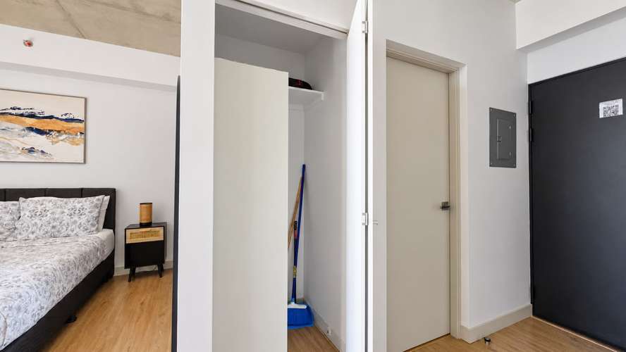Alquiler Estudio Amueblado en SECRT Escalante | Amueblado con aire acondicionado  - Imagen 9