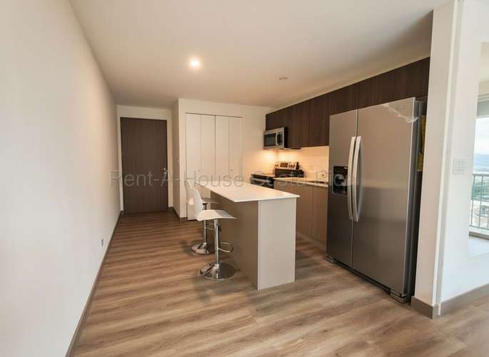 Apartamento moderno de 1 dormitorio en Condominio VIVE, Tibás: ¡Vive con estilo y comodidad! - Imagen 3