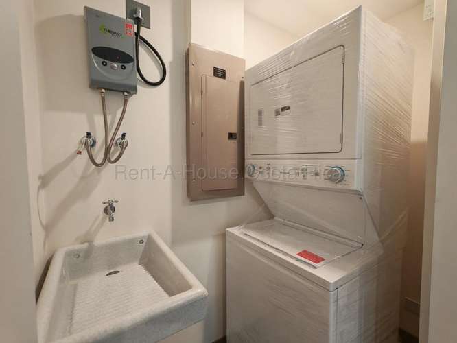 Apartamento moderno de 1 dormitorio en Condominio VIVE, Tibás: ¡Vive con estilo y comodidad! - Imagen 11