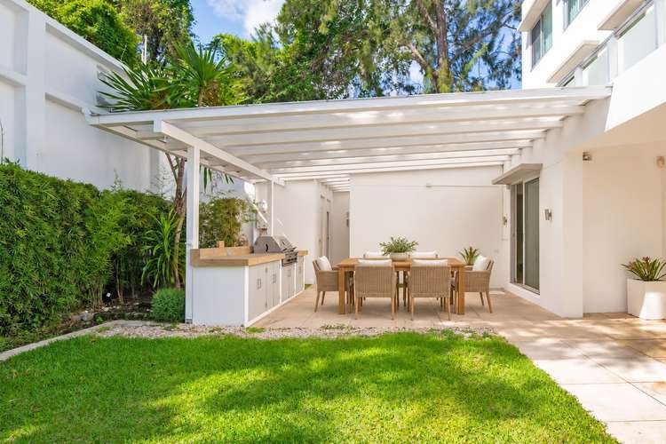    ELEGANTE  CASA, EN MEDIO DE LA NATURALEZA,DALUZ | San Rafael de Escazú 600 m² construcción · 1,012 m² terreno,4H  - Imagen 5