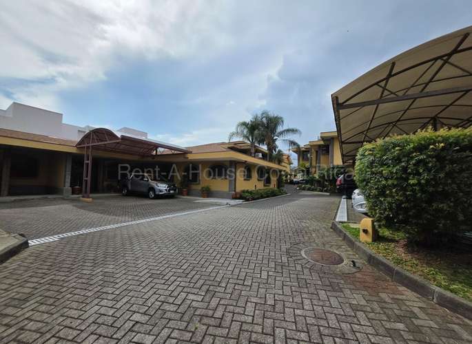 Exclusiva casa de 4 habitaciones en condominio con piscina en Cariari, Heredia. ¡Oportunidad única! - Imagen 20