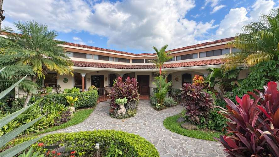 Apartamento 1-Nivel 160M2 Pozos de Santa Ana Dos Habitaciones