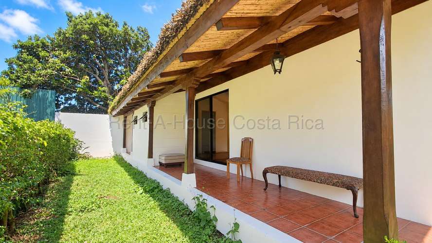 Casa de lujo totalmente remodelada de una planta en Pozos de Santa Ana.  - Imagen 16