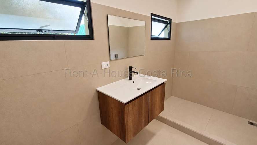 Casa de lujo totalmente remodelada de una planta en Pozos de Santa Ana.  - Imagen 15