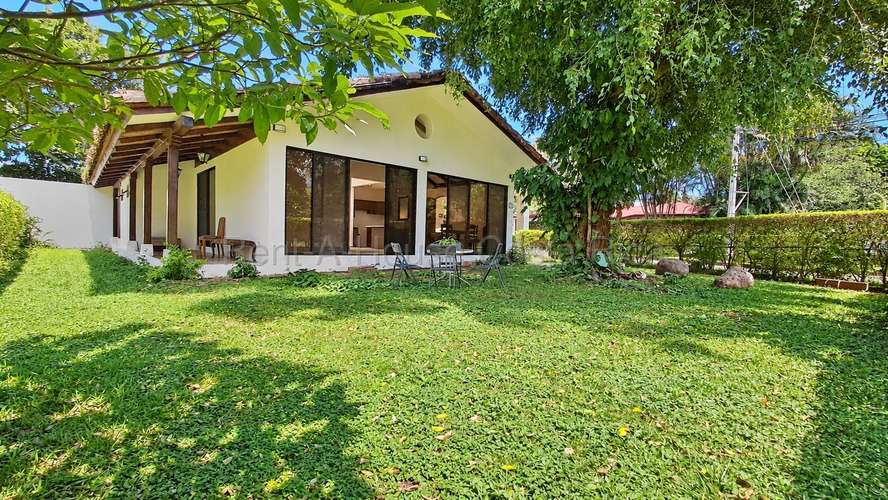 Casa de lujo totalmente remodelada de una planta en Pozos de Santa Ana.  - Imagen 19