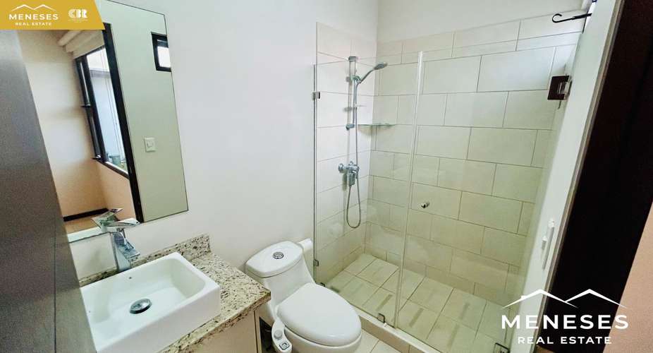 Casa de UN Nivel en Venta | Heredia Park, Ulloa | Terraza y Jardín Privado - Imagen 8