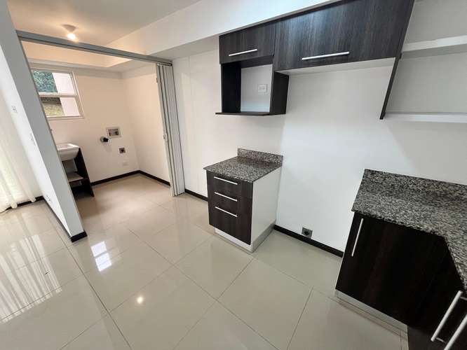 Lindo apartamento en primer piso con patio en torre