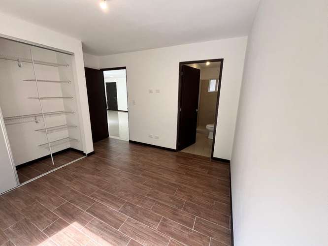 Lindo apartamento en primer piso con patio en torre