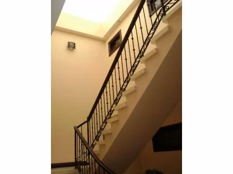 Alquiler de casa de 7 cuartos en Rorhmoser