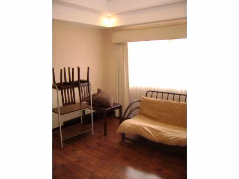Alquiler de casa de 7 cuartos en Rorhmoser