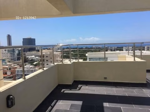 Penthouse 690mts2 listo para entregar.