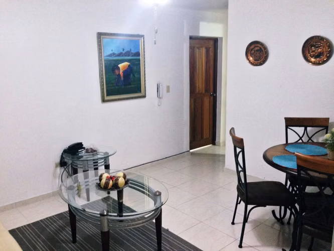 Alquiler Apartamento Amueblado Malecon Vista al Mar Santo Domingo - Imagen 3