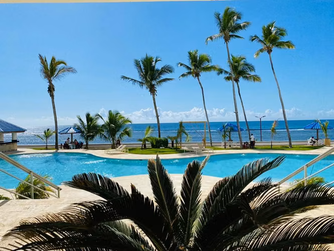 Deleitese al despertar con una espectacular vista al mar! - Imagen 7