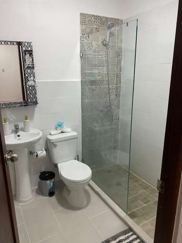RENTA DE PENTHOUSE AMUEBLADO EN PRADOS DEL REY, SANTIAGO, R.D.