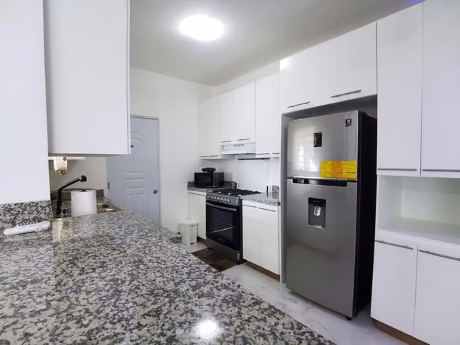 Casa con piscina en la romana