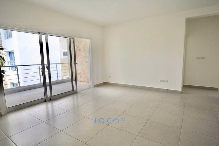 Jochy Real Estate vende, apartamento en el complejo turístico Playa Nueva Romana, R.D - Imagen 3