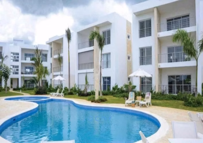 Jochy Real Estate vende, apartamento en el complejo turístico Playa Nueva Romana, R.D - Imagen 6