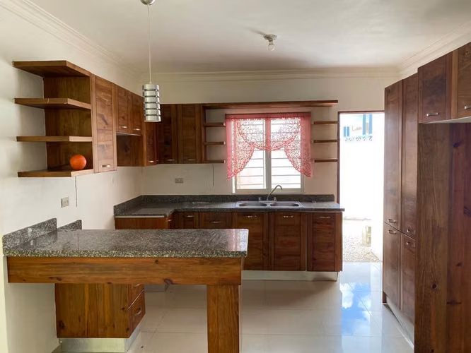 Casa en las orquideas La Romana