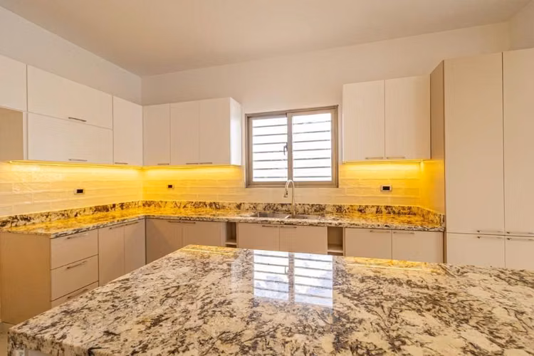 Casa Exclusiva en Venta en La Romana Don Juan 2 - Imagen 4