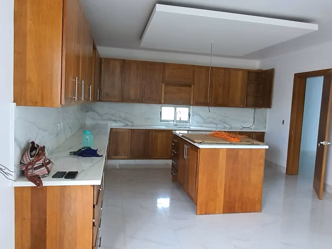 Moderna casa en residencial cerrado - Imagen 4