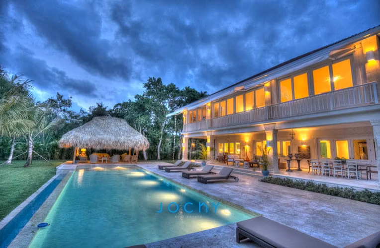 Jochy Real Estate vende, villa en PuntaCana Resort & Club, R.D - Imagen 8