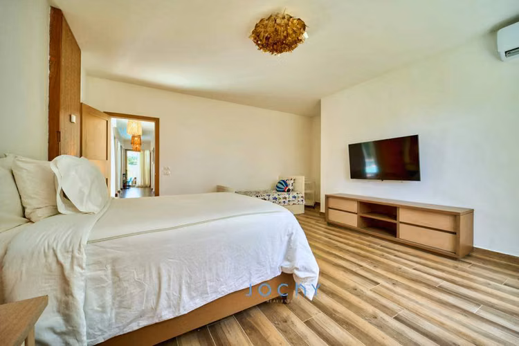 Jochy Real Estate vende, villa en Casa de Campo, La Romana, R.D - Imagen 4