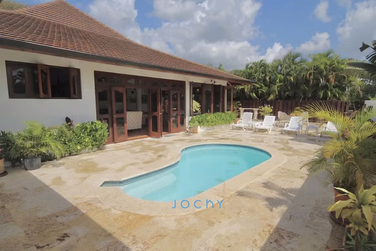 Jochy Real Estate vende, villa en Casa de Campo, La Romana, R.D - Imagen 6