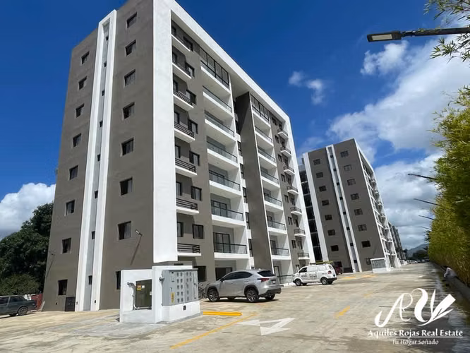 Residential Cipres - 6th. Level - 1608