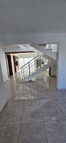 Casa nueva en residencial cerrado - Imagen 2