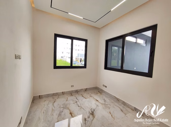 Hermosa Casa en Proyecto Cerrado en Santiago - 1647 - Imagen 7