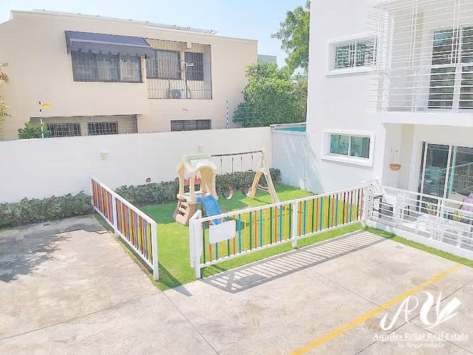 Penthouse Amueblado en Las Quintas de Rincon Largo - 1711