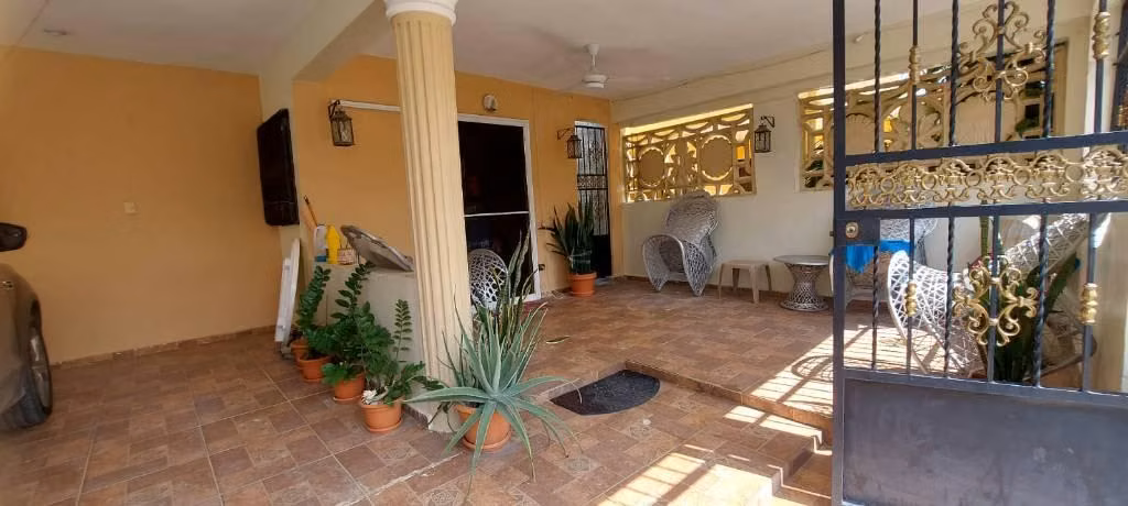 Exclusiva casa en venta en Roalva II, Hato Nuevo Manoguayabo. - Imagen 6