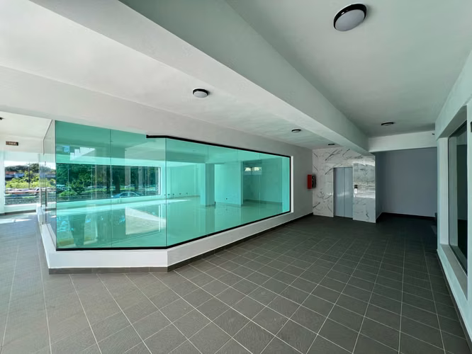 Local Comercial en Venta, en Almarosa II, Santo Domingo Este, Santo Domingo Este