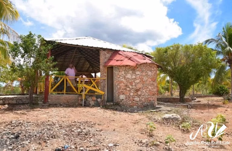Terreno de 19,980 Metros en El Castillo - 1790