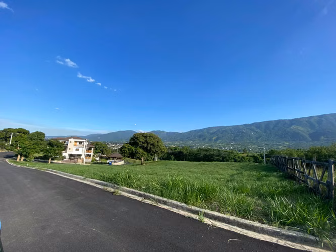 Solar en Venta en Proyecto Cerrado en RD
