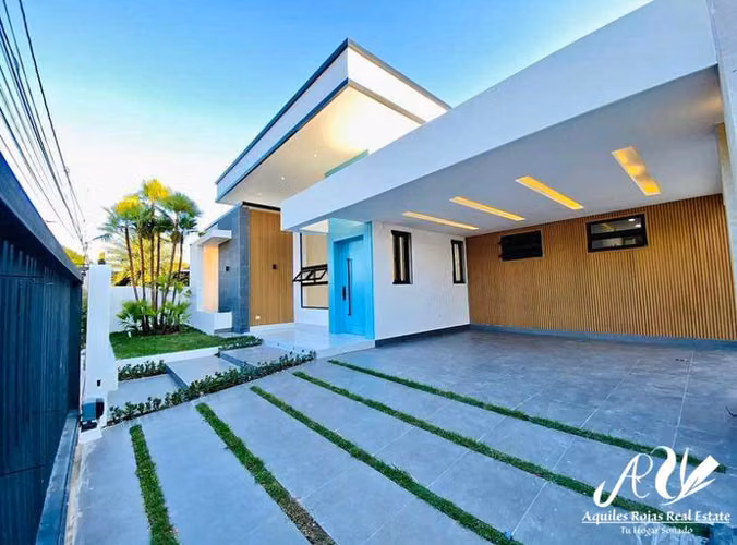 Beautiful House in Don Jose Maria - 1838