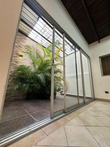 Apartamento En Alquiler De 1 Habitación Y 2 Baños En Naco
