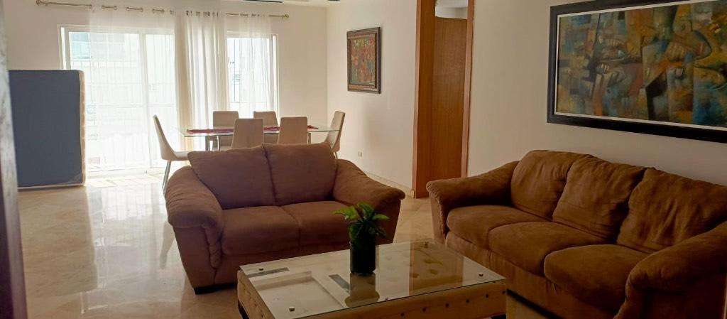 Apartamento En Alquiler De 3 Habs Y 3 Baños En Naco