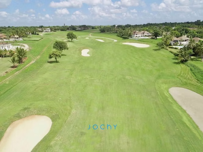 Jochy Real Estate vende, villa en Casa de Campo, La Romana, R.D - Imagen 6