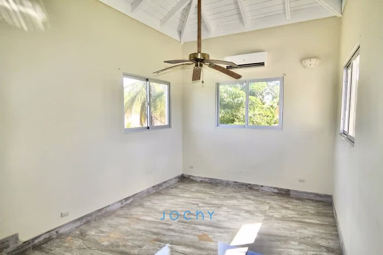 Jochy Real Estate vende, villa en Casa de Campo, La Romana, R.D - Imagen 5