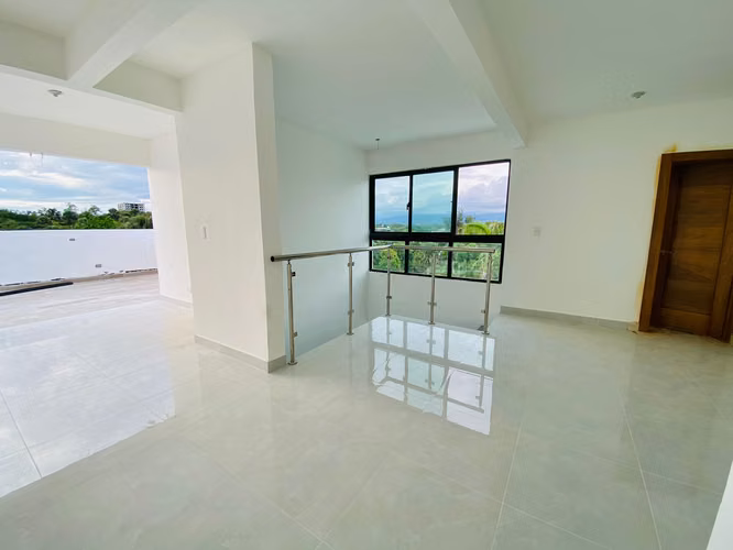 Apartamentos Nuevos con 3 Habitaciones y 2 Parqueos de Venta en Entrada de Santiago y Cerca al HOMS!