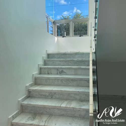 Hermosa Casa en Villa María - 1951 - Imagen 5