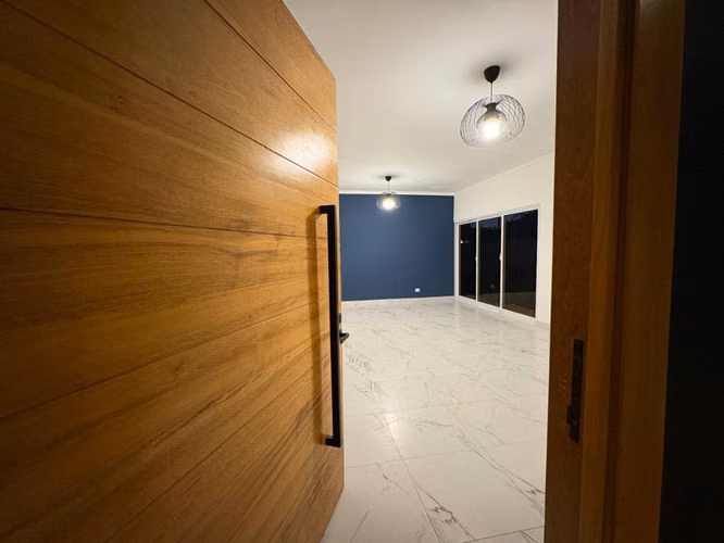 Casa En Venta En El Residencial Don Juan 2 La Romana - Imagen 3