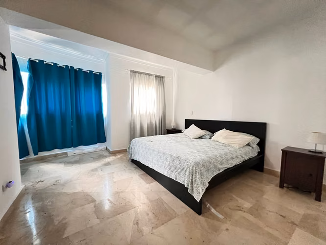 Apartamento 2Hab Amueblado Piso Alto c/Sauna, Piscina, Gym en Naco - Imagen 6