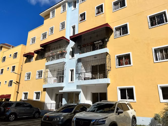 Apartamento en Venta tipo pent-house amueblado en  San Isidro de 3 habitaciones - Imagen 5