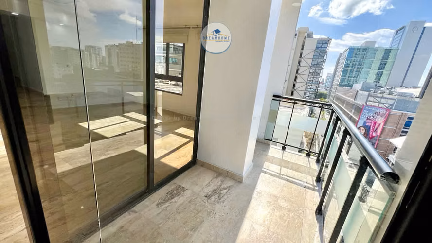 Fabuloso Apartamento en Venta de 3 Habitaciones en Piantini con 3 Parqueos y Estudio ID 3507 - Imagen 2