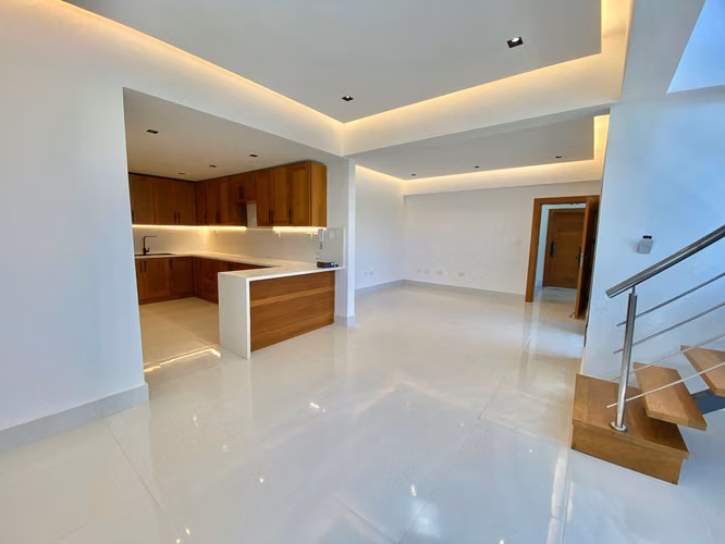 Lujoso Penthouse con 4 Habitaciones y Terraza Privada de Venta en Villa María!