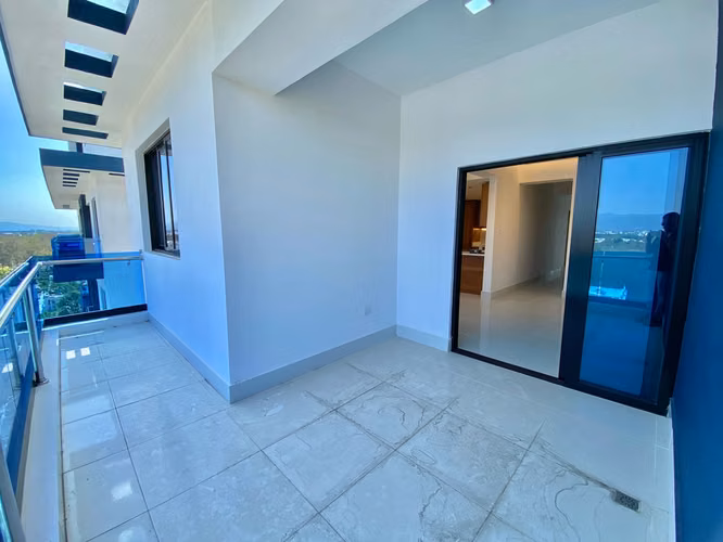 Lujoso Penthouse con 4 Habitaciones y Terraza Privada de Venta en Villa María!