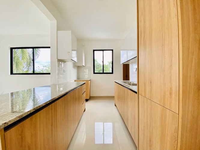Apartamentos Nuevos de 3 Habitaciones de Venta con Piscina y Terraza Amueblada próximo Los Laureles! - Imagen 6